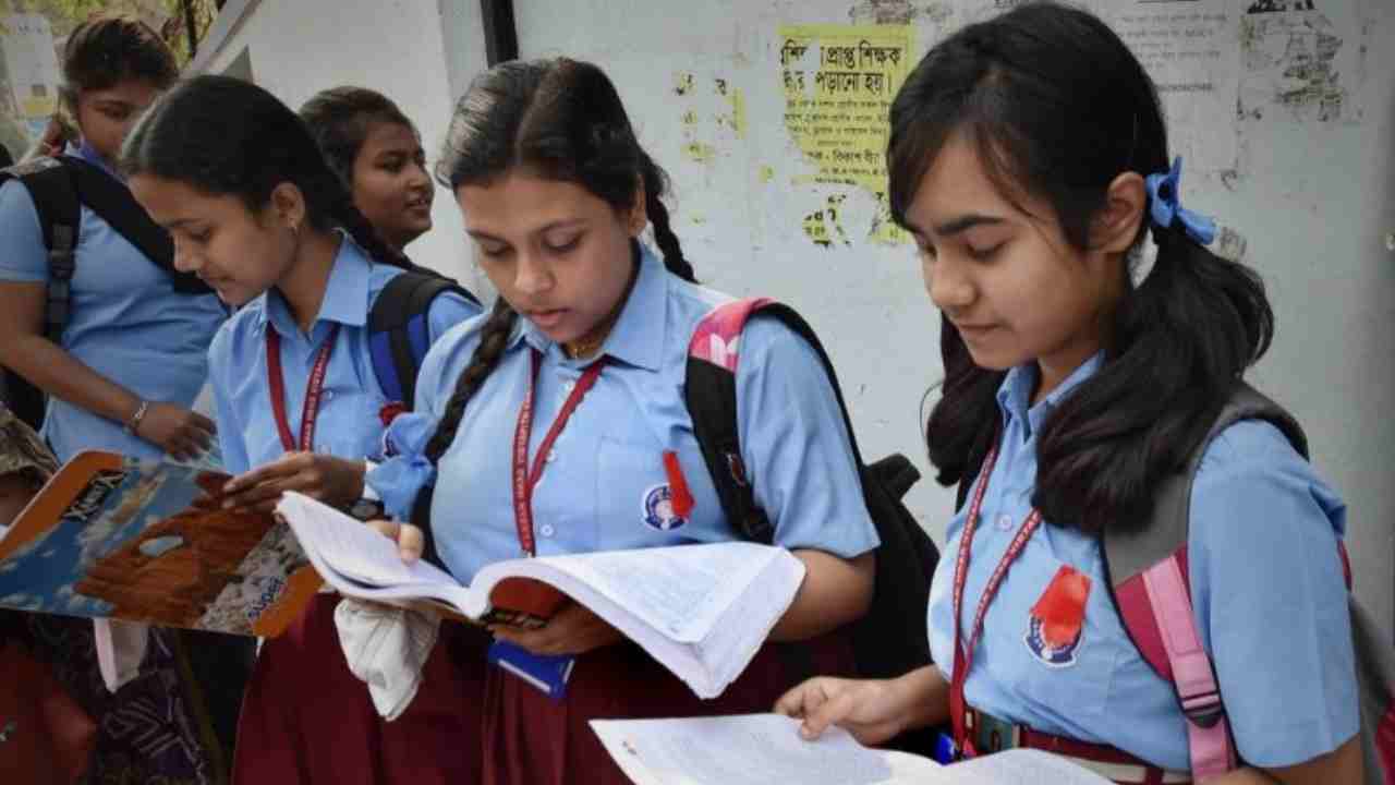 Do you know which is the most educated district in West Bengal?